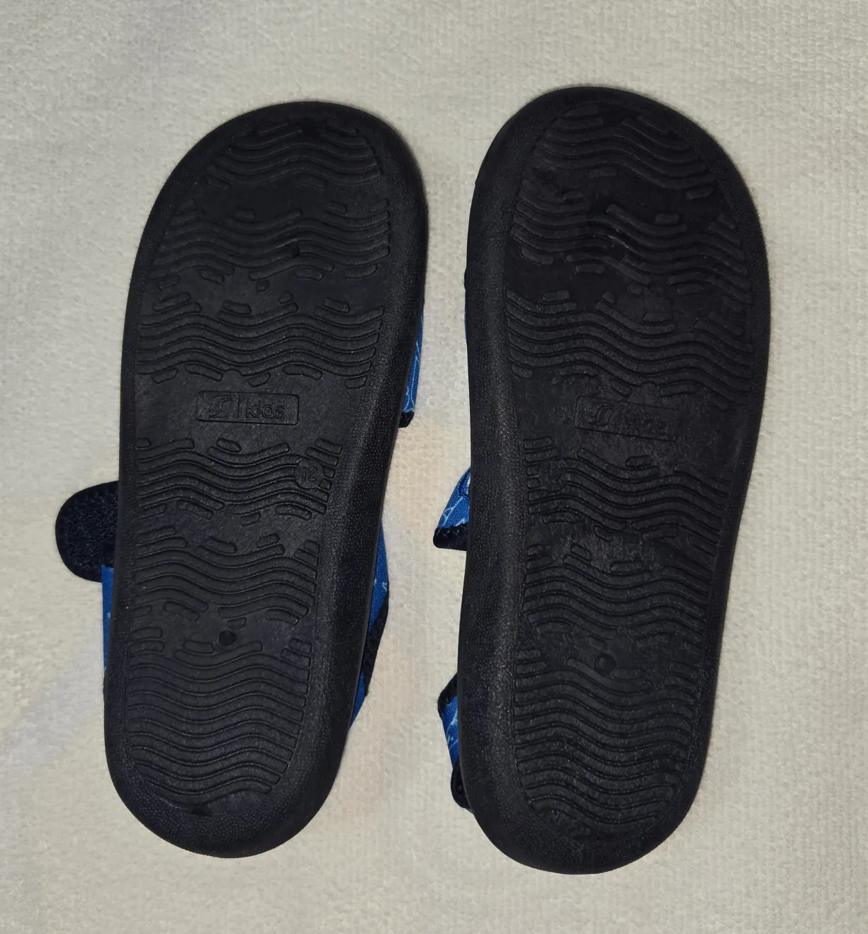 Kids Water Shoes - Blue Shark Pattern, Size 12 image indicator(4)