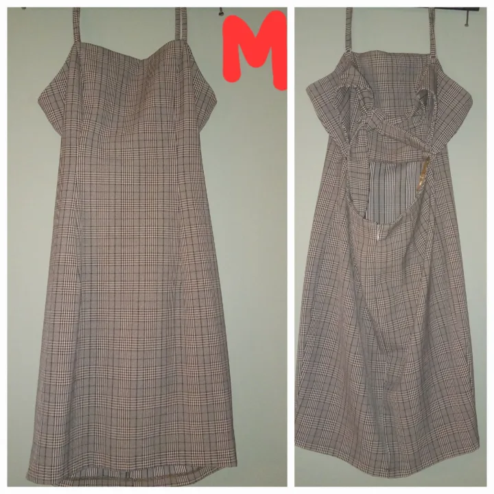 Pretty Dress thumbnail