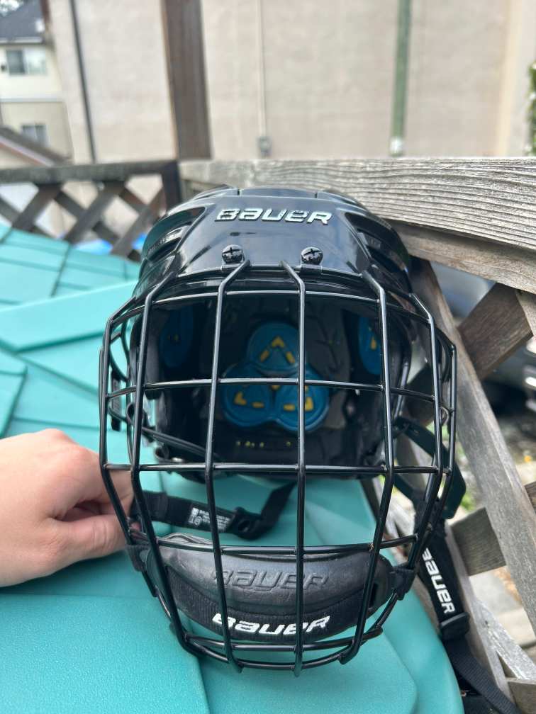 Bauer Reakt 150 Hockey Helmet - Black - photo 4