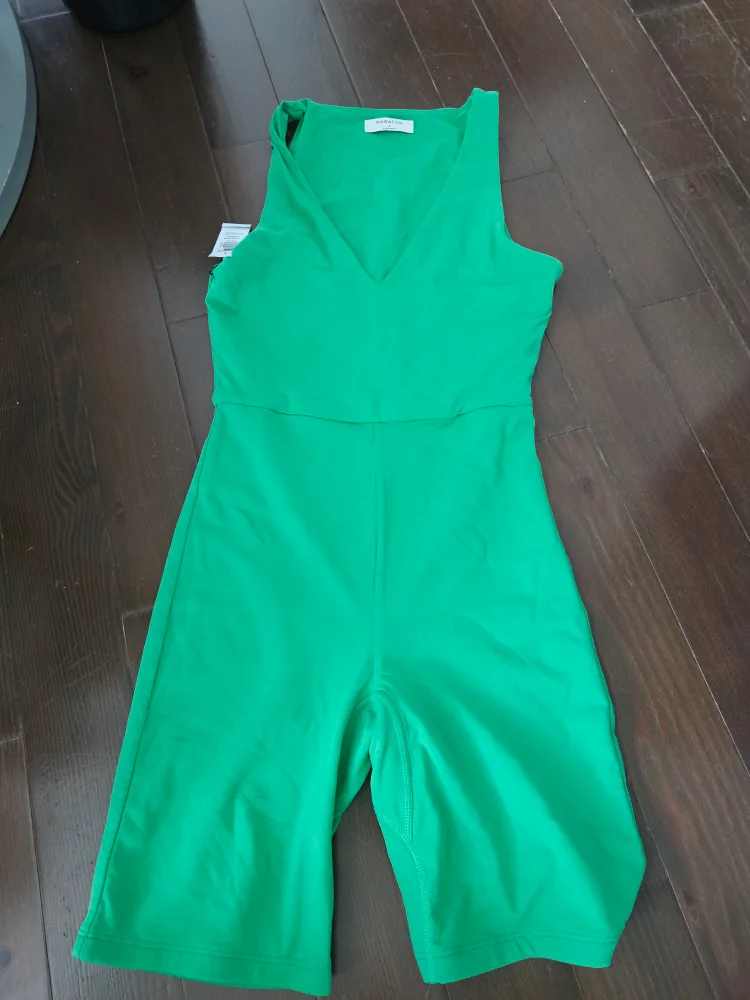 Aritzia Babaton Green Bodysuit - Size S thumbnail