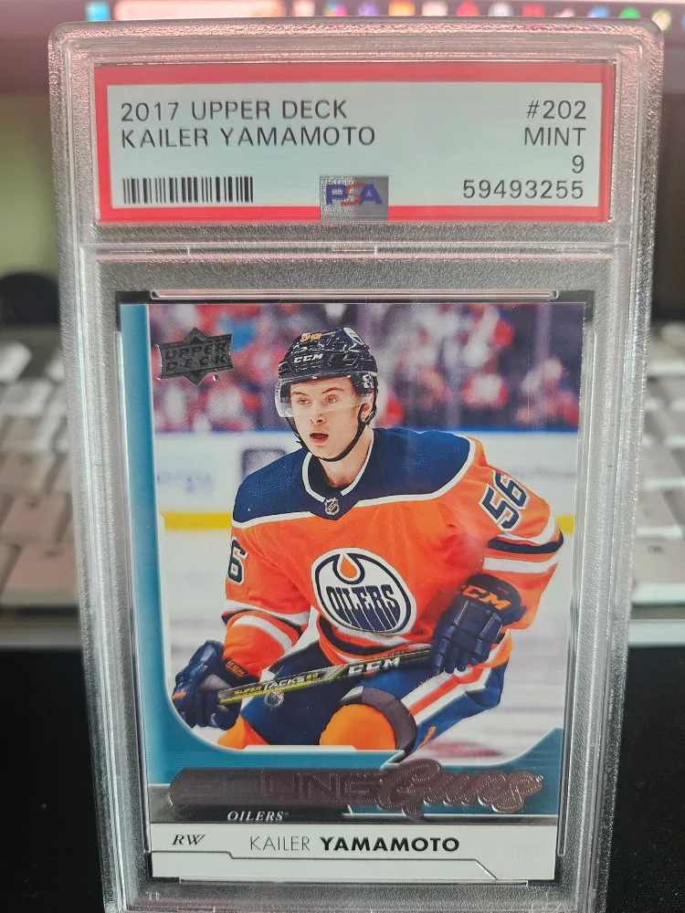 2017 Upper Deck Kailer Yamamoto Hockey Card thumbnail