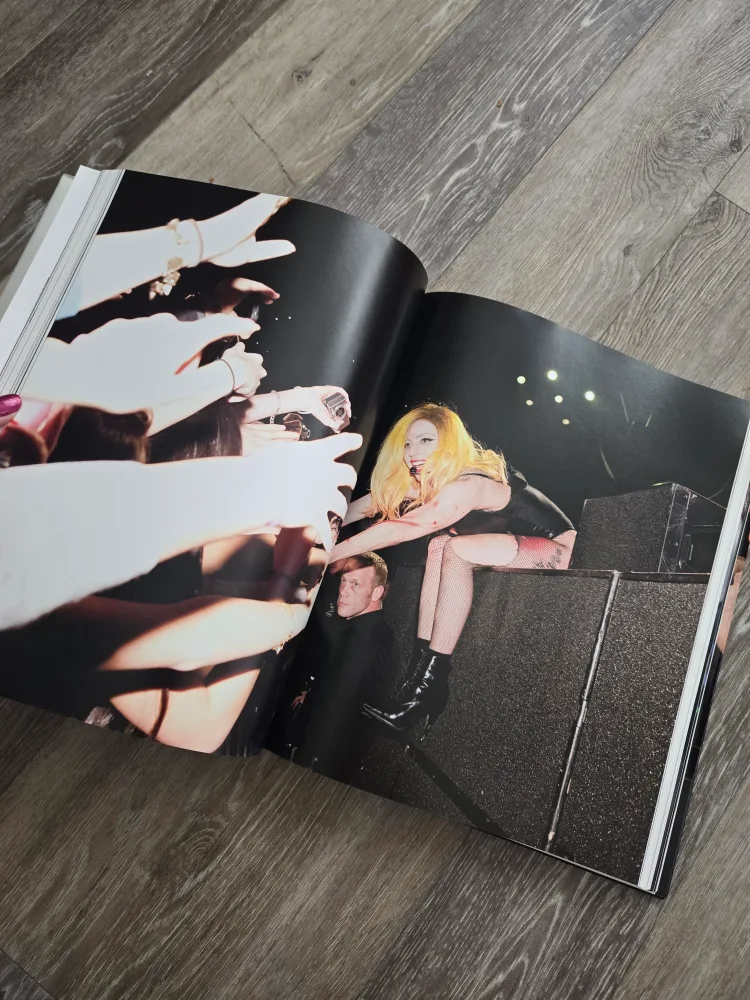 Lady Gaga coffee table book image indicator(3)