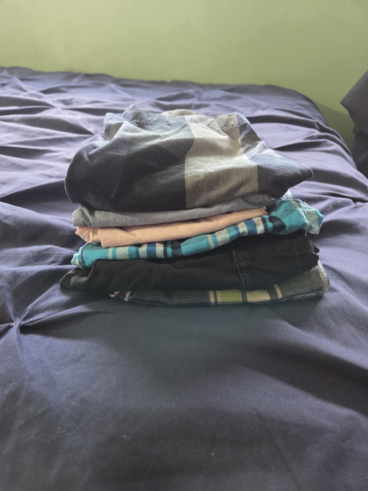 Mixed Clothing Lot - photo 4