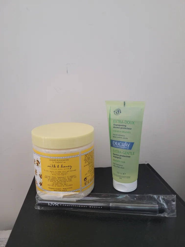Bodycare and Bathroom Items thumbnail