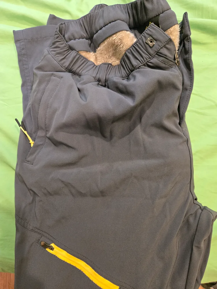Outdoorjackets Fleece-Lined Pants - Size M image indicator(5)