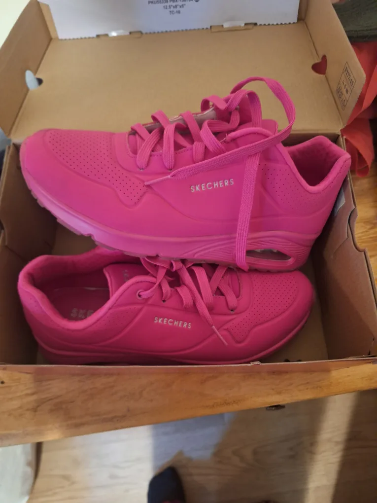 Sketchers Arch Fit shoes (Bright Pink) thumbnail
