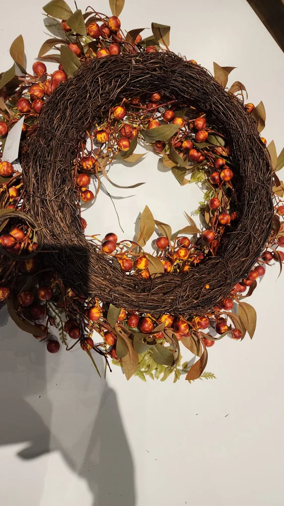 Fall Wreath with Berries & Leaves, 50 cm image indicator(5)