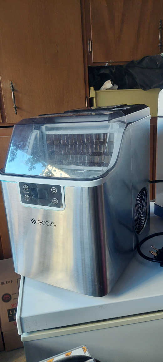 Ecozy Ice Maker - Model IM-SS440A