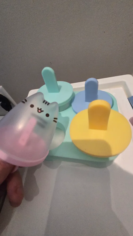 Pusheen Popsicle Molds - Fun & Cute! thumbnail