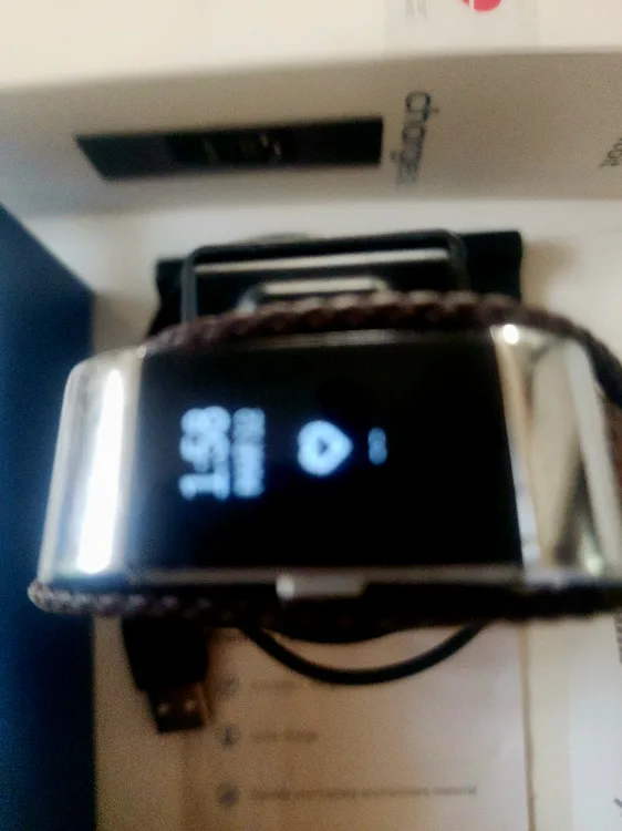 Fitbit Charge 2 image indicator(4)