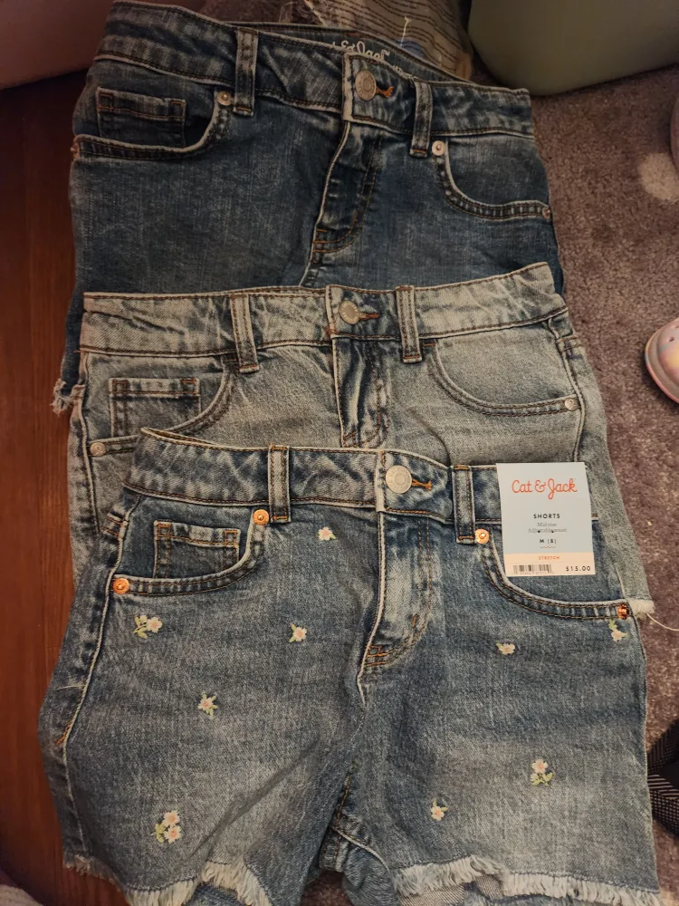 3 Cat & Jack Denim Shorts Size M (8) thumbnail