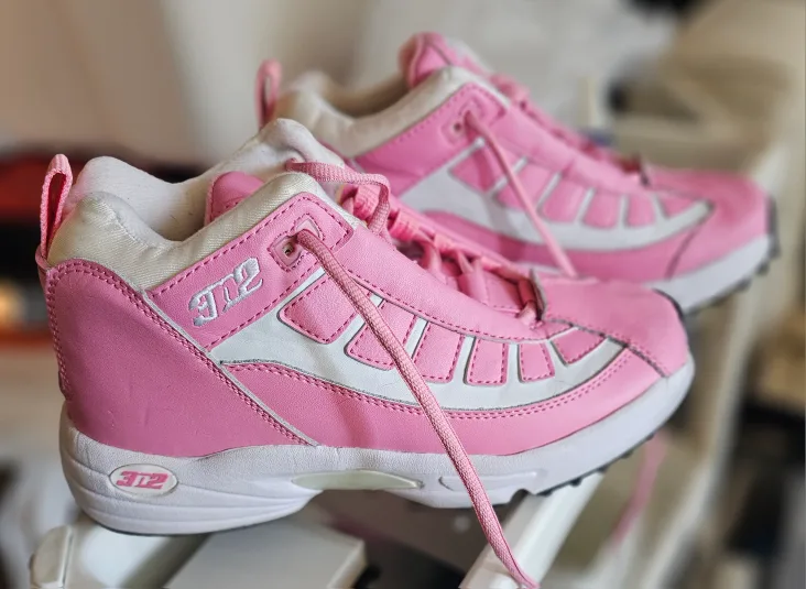 3n2 Pink Turf 👞