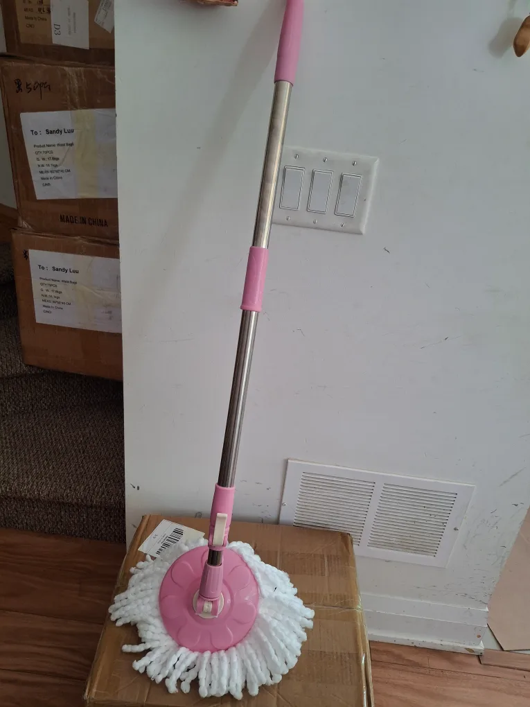 Spin Mop with Extra Mop Head 🇨🇦 thumbnail