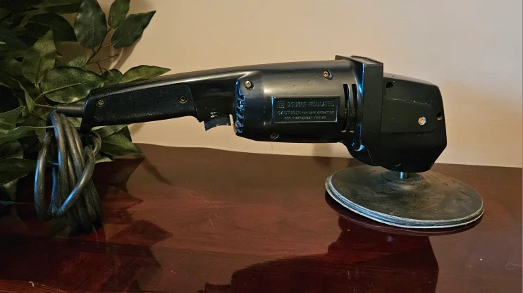 WEN 943 7" 2-Speed Sander/Polisher image indicator(4)