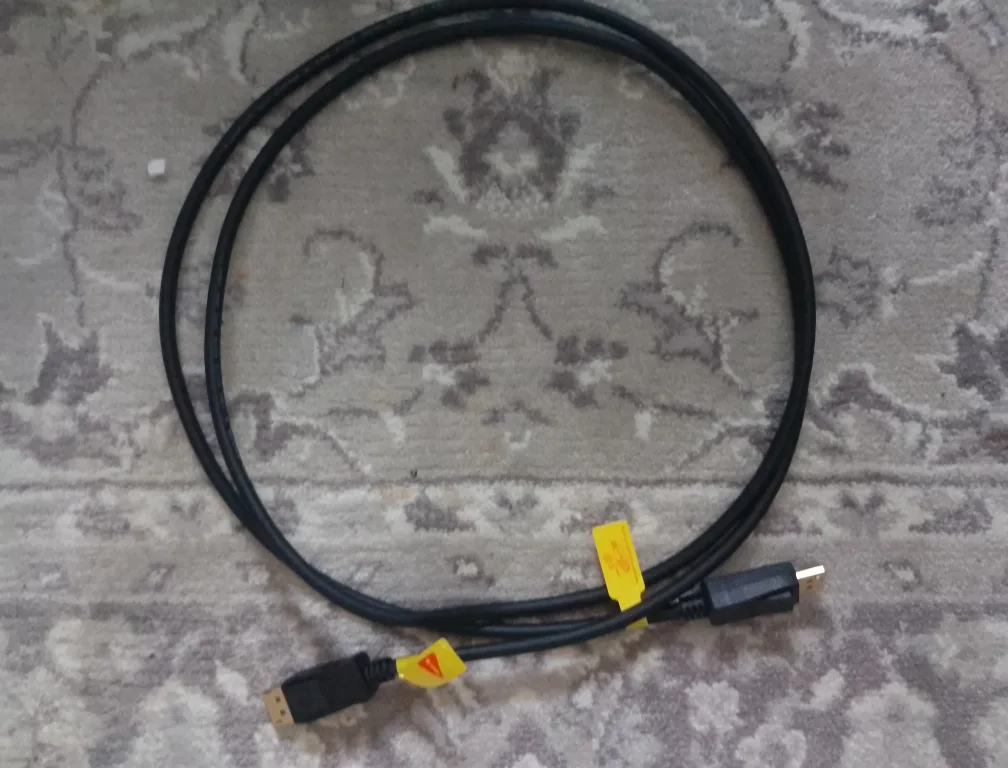 AS NEW Display port cable thumbnail