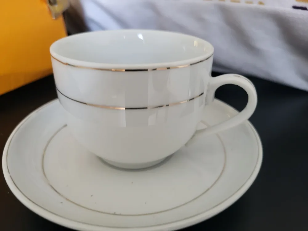 Large Tea Cup & Saucer Set - 12 Pieces, White thumbnail