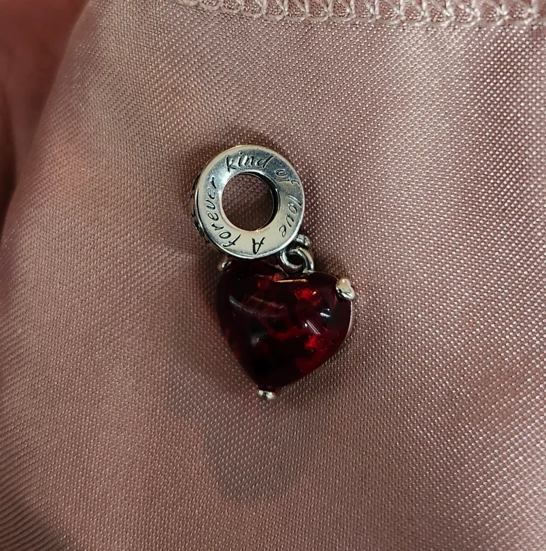Pandora Disney Mickey Mouse Heart Charm thumbnail