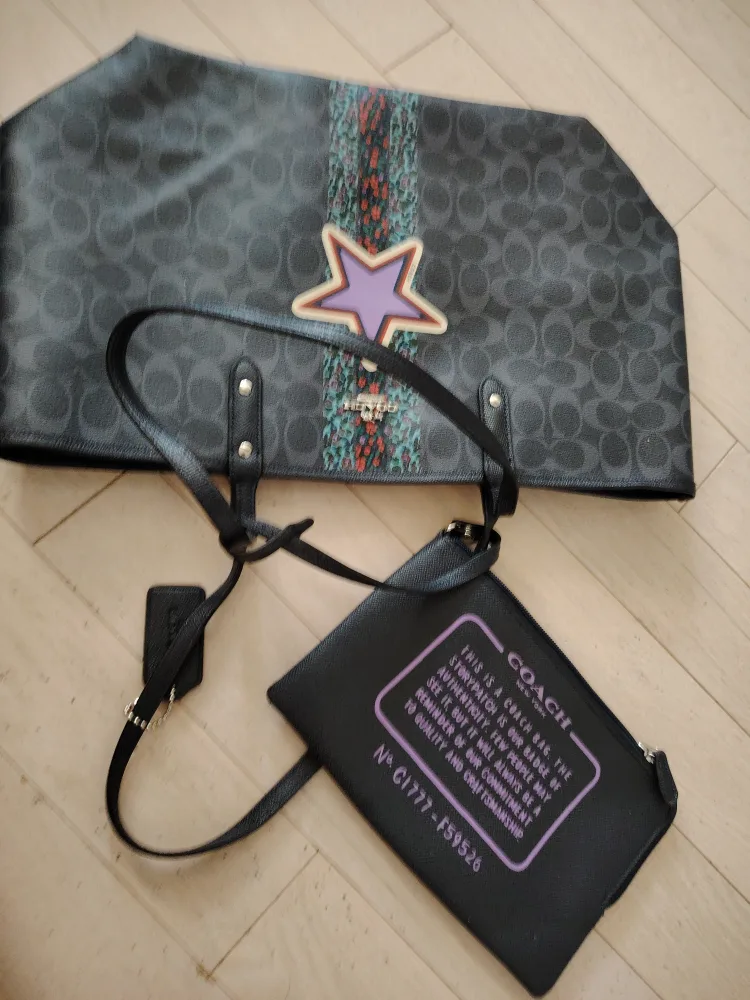 Coach Tote Bag with Star Design + Pouch image indicator(3)
