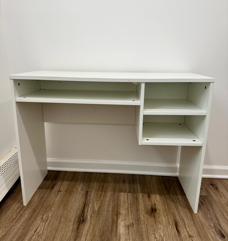 White Desk with Shelves - photo 2