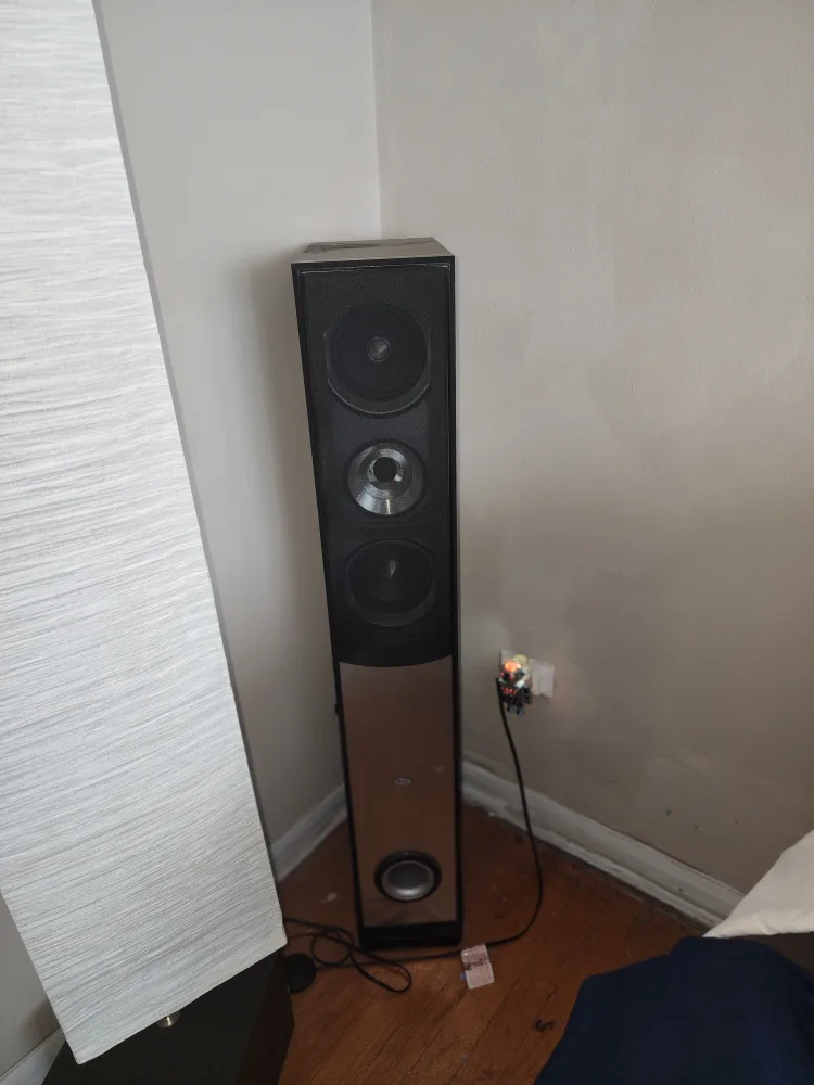 Millennium Sound Lab Tower Speaker thumbnail