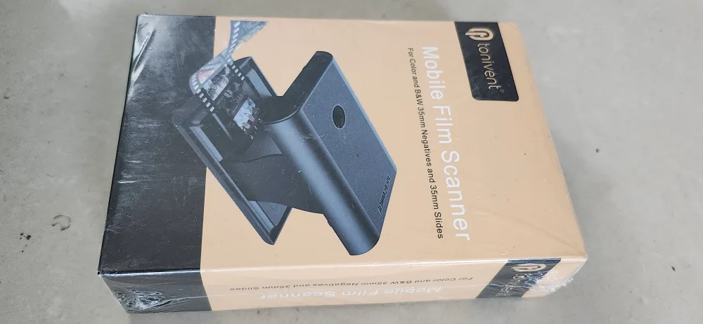 Mobile Film Scanner - New in Box! thumbnail