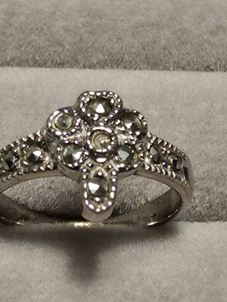 Vintage Silver Marcasite Ring - photo 2
