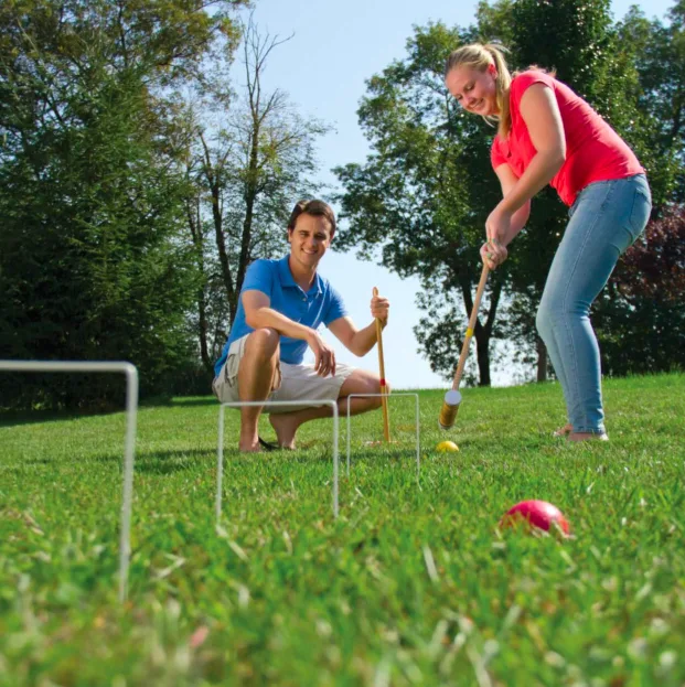 🇨🇦 Franklin Sports Croquet Set thumbnail