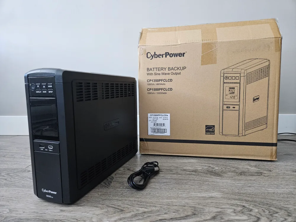 CyberPower CP1500PFCLCD UPS Battery Backup thumbnail