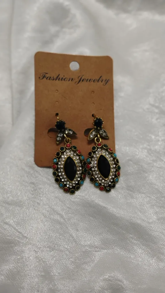 🍁 Fashion Jewelry Earrings - New on Card thumbnail