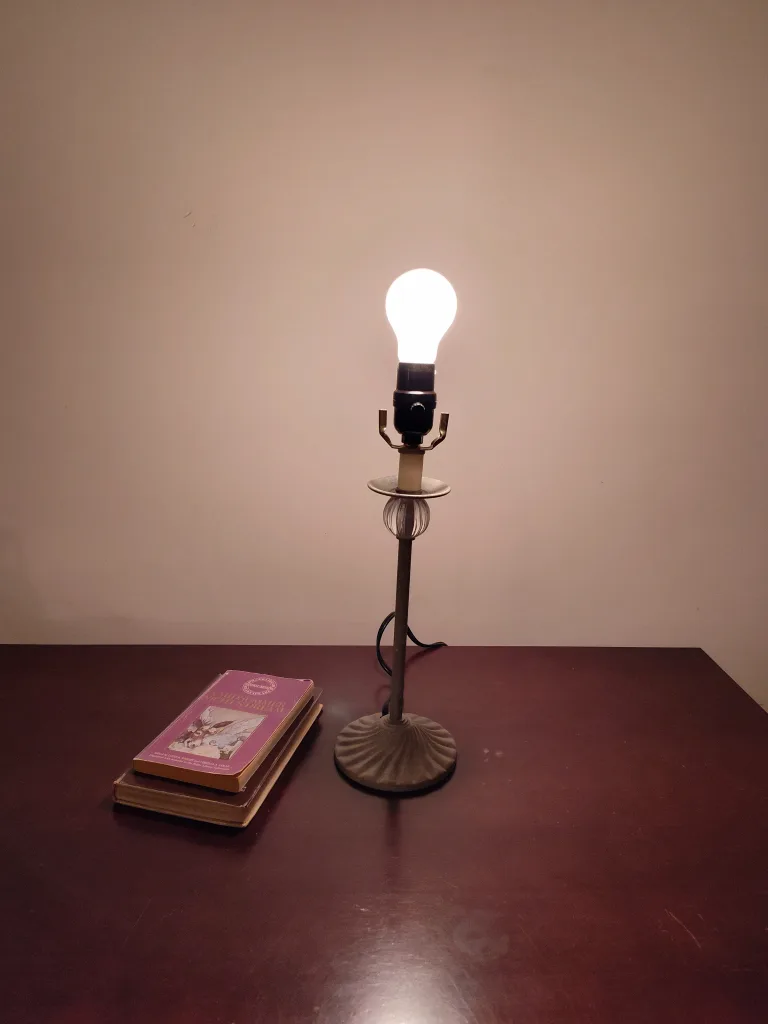 Antique Ivory Base Table Lamp thumbnail