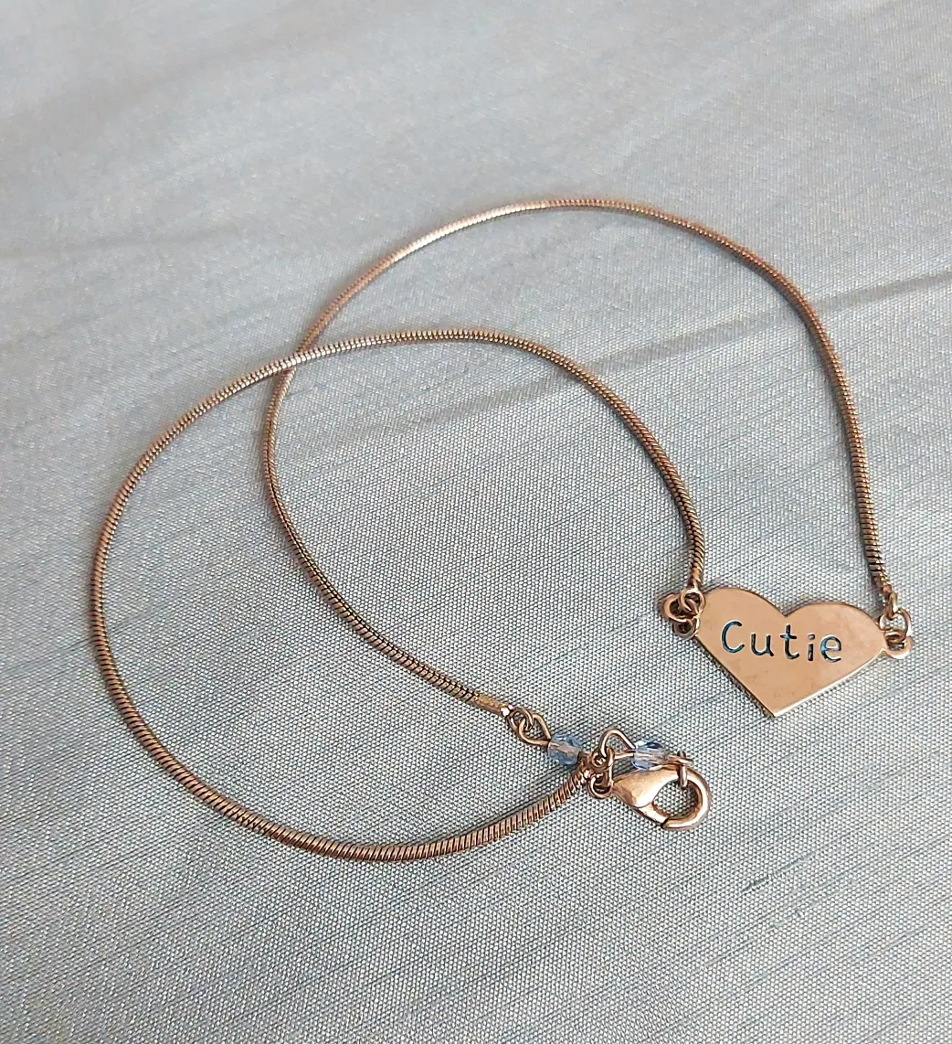 Roxy Necklace - Heart Pendant thumbnail
