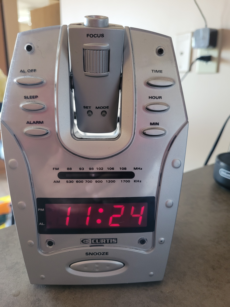 Curtis Alarm Clock Radio