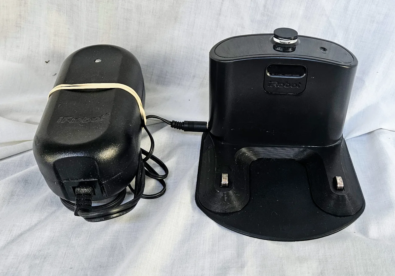iRobot Roomba Vacuum Charging Dock with Power Supply thumbnail