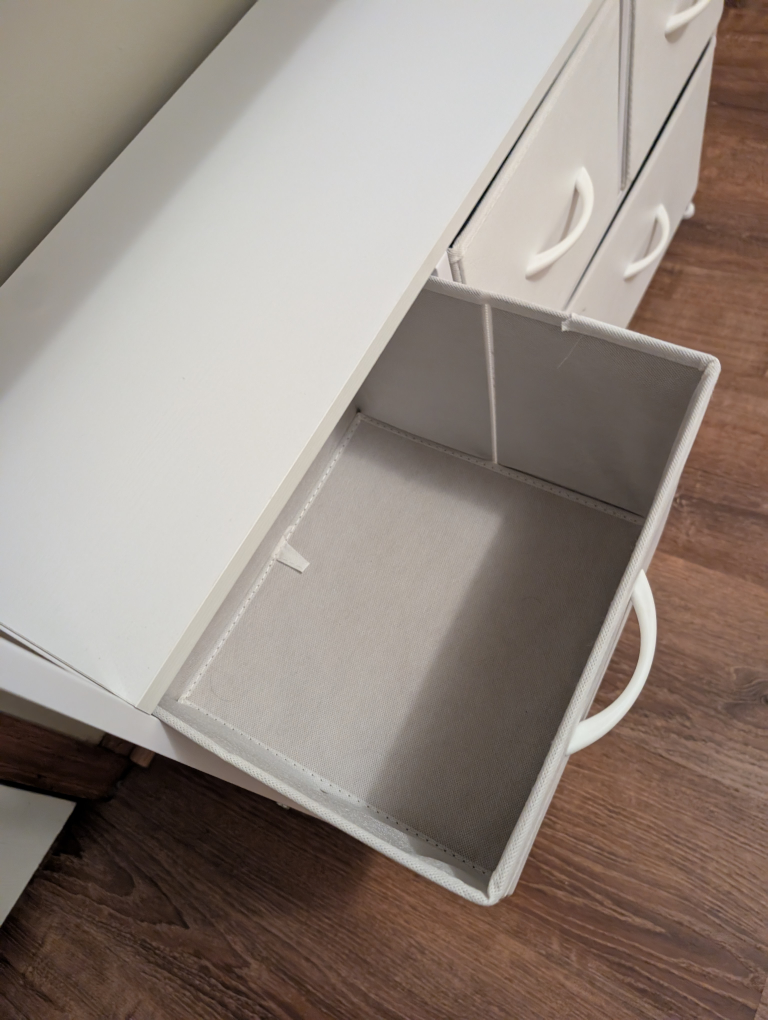 White 5-Drawer Dresser - photo 2