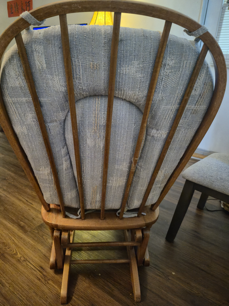 Glider Rocking Chair 🌟🌟🌟 - photo 4