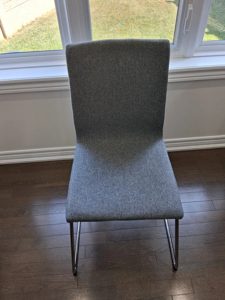 Set of 4 Grey Dining Chairs thumbnail