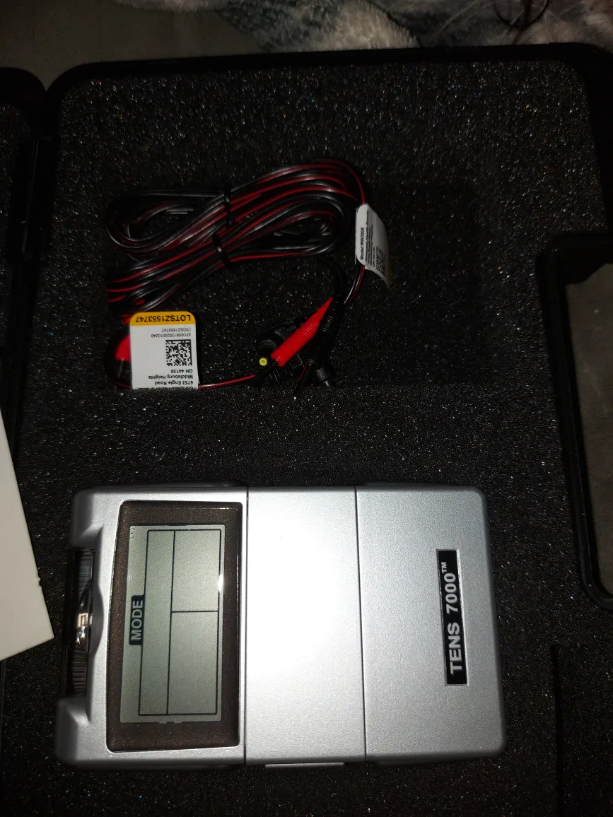 TENS 7000 Unit with Accessories image indicator(4)