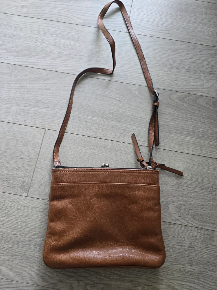 Nine West Brown Crossbody Bag image indicator(3)