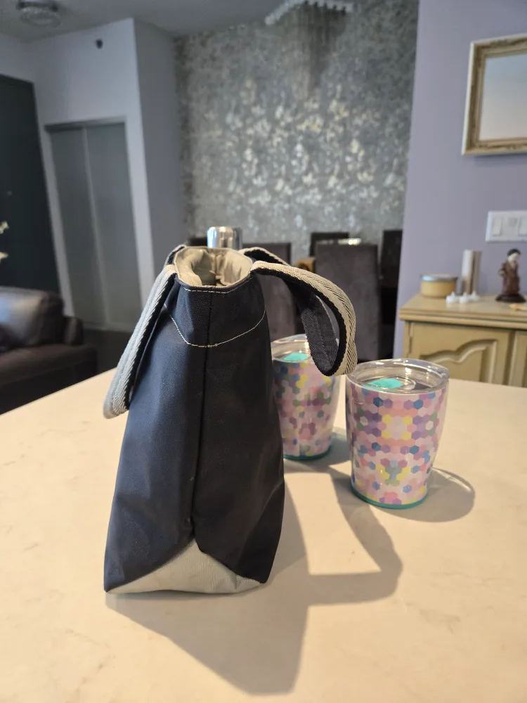 Swig Mugs, Eddie Bauer Bottle & Lunch Bag image indicator(4)