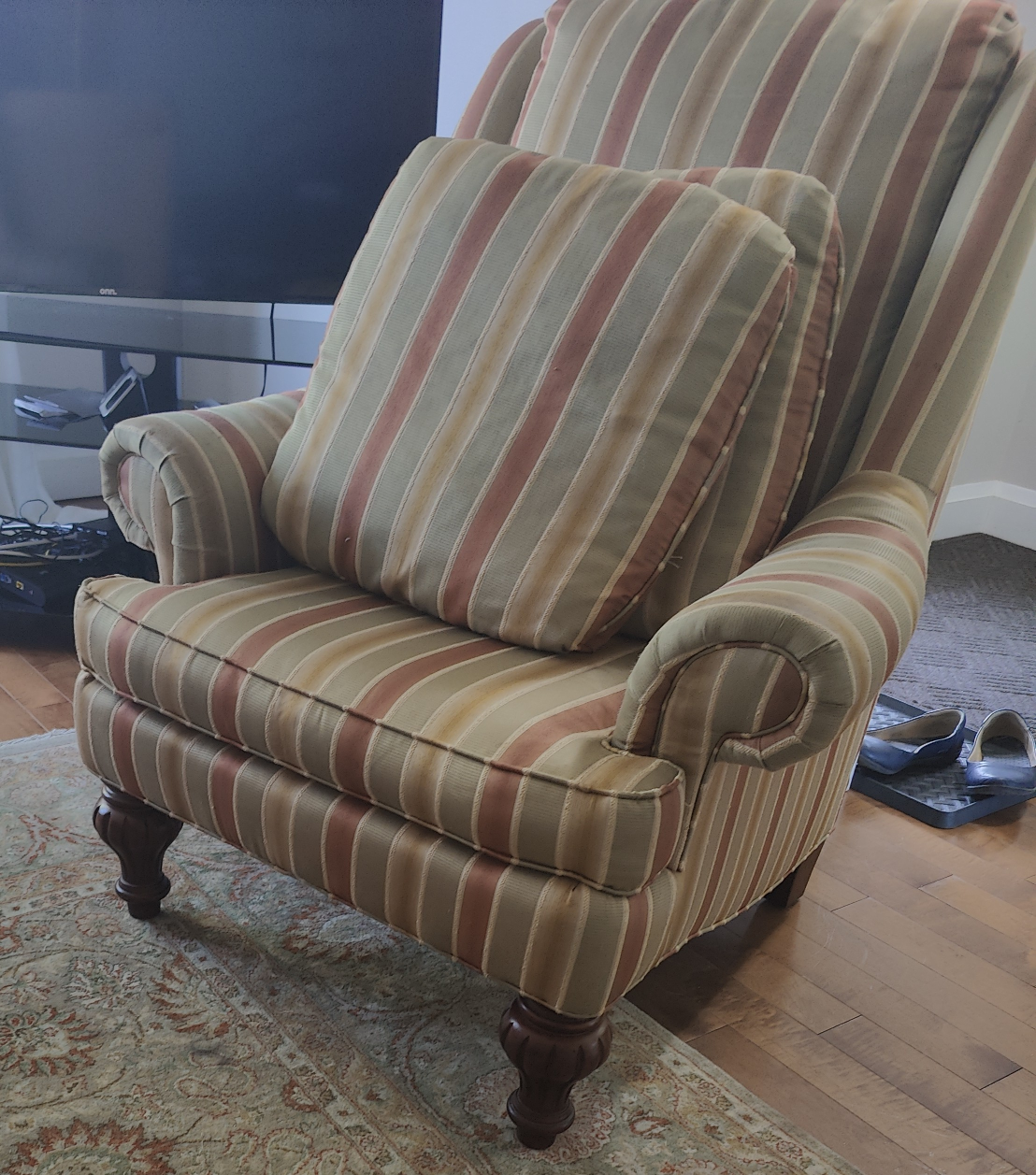 Striped Armchairs - photo 3