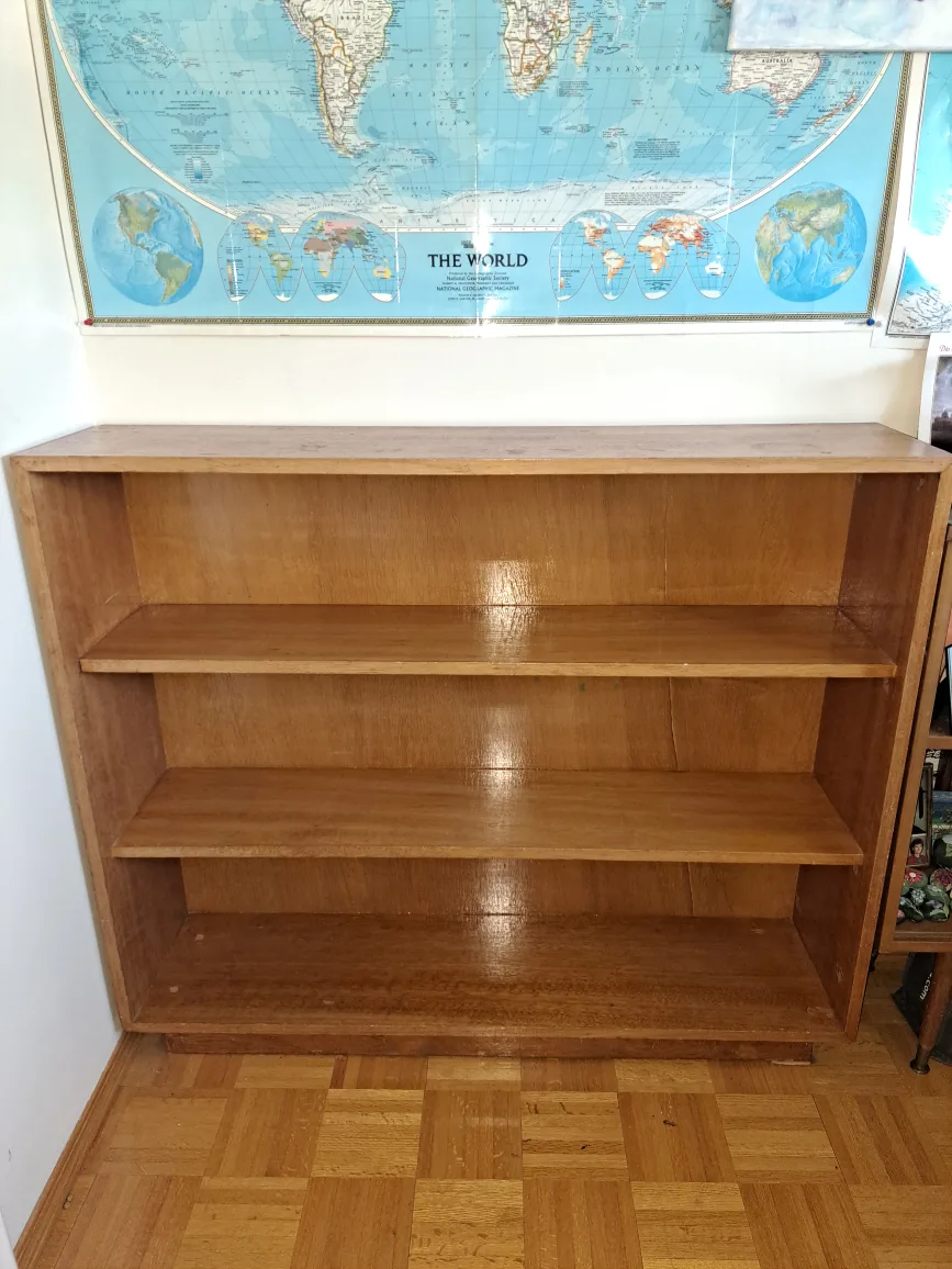 solid Wooden Bookshelf thumbnail