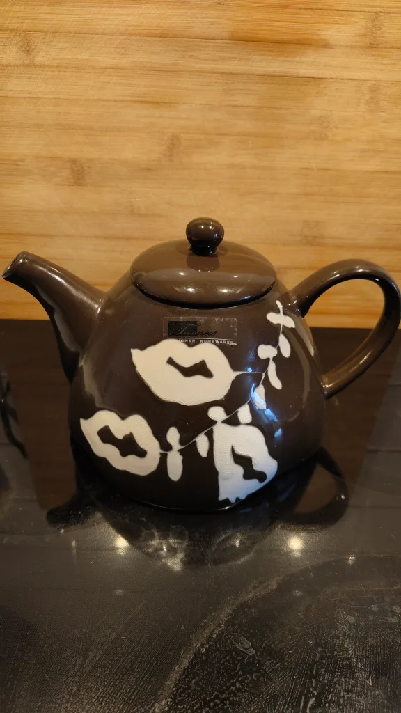 Porcelain Teapot – Designer Homewares by Taness🇨🇦🧡 thumbnail