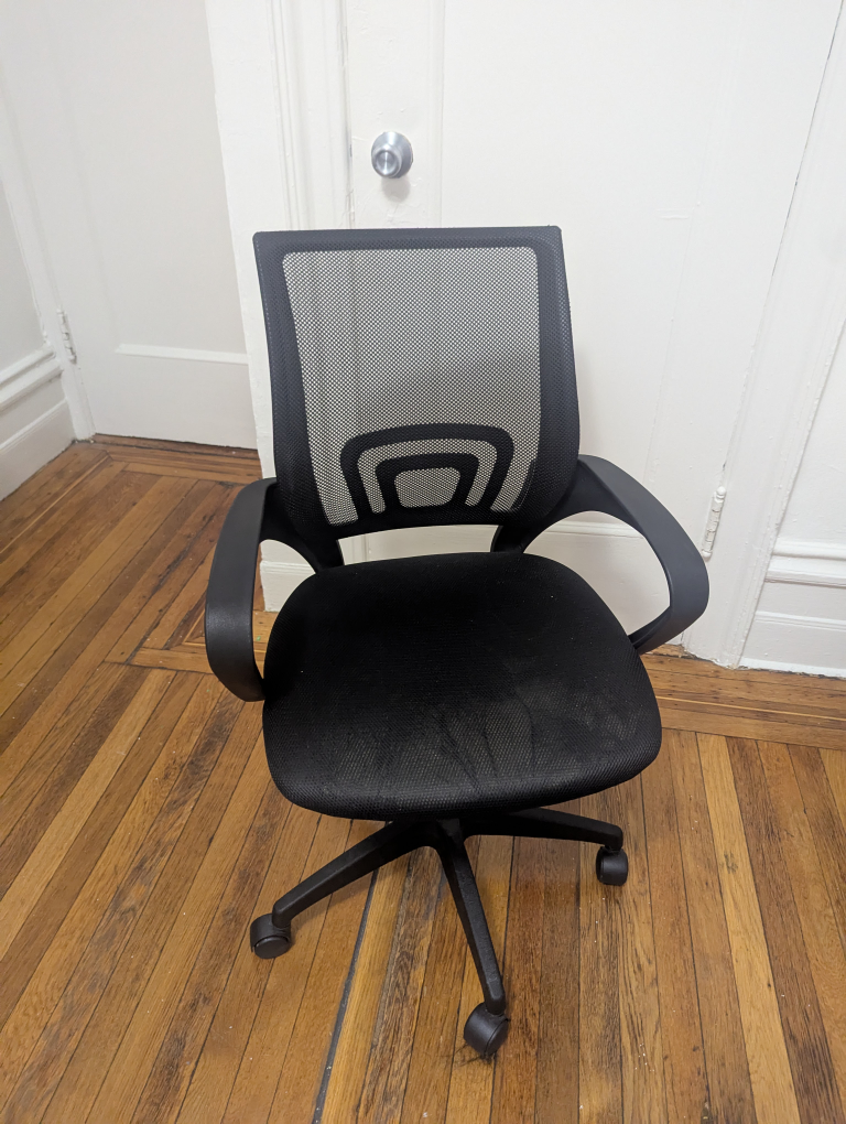 Black Mesh Office Chair