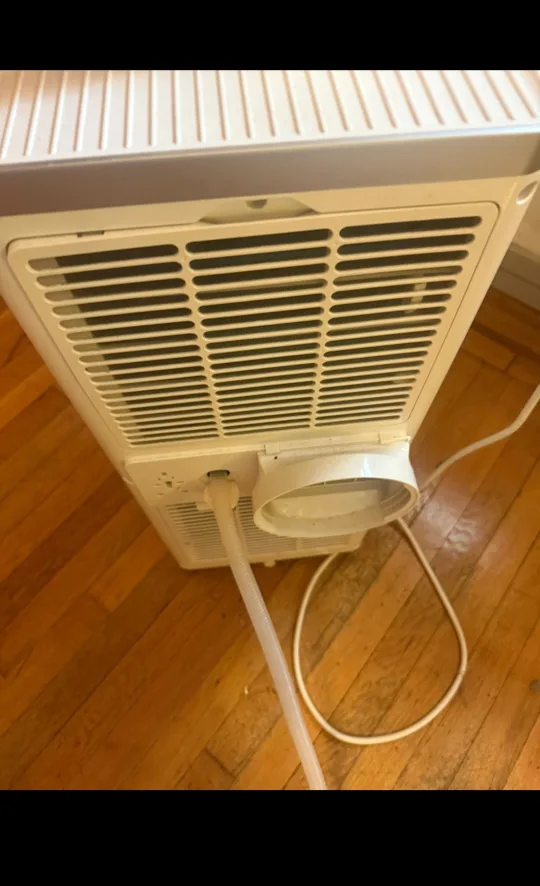 (Free Delivery) 8,000 BTU ZAFRO Portable Air Conditioner image indicator(3)