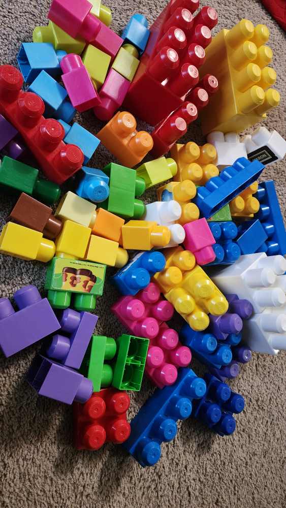 Mega Bloks - Assorted Colours (Lego) 50+ pieces