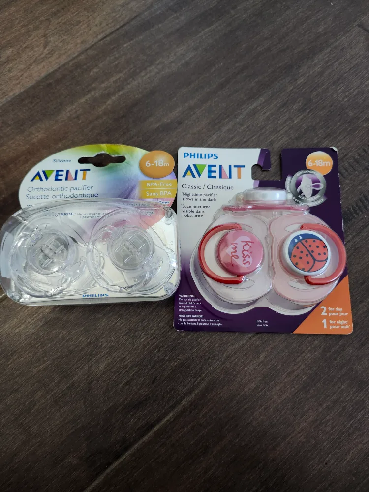 Philips Avent Pacifiers, 6-18m, New thumbnail