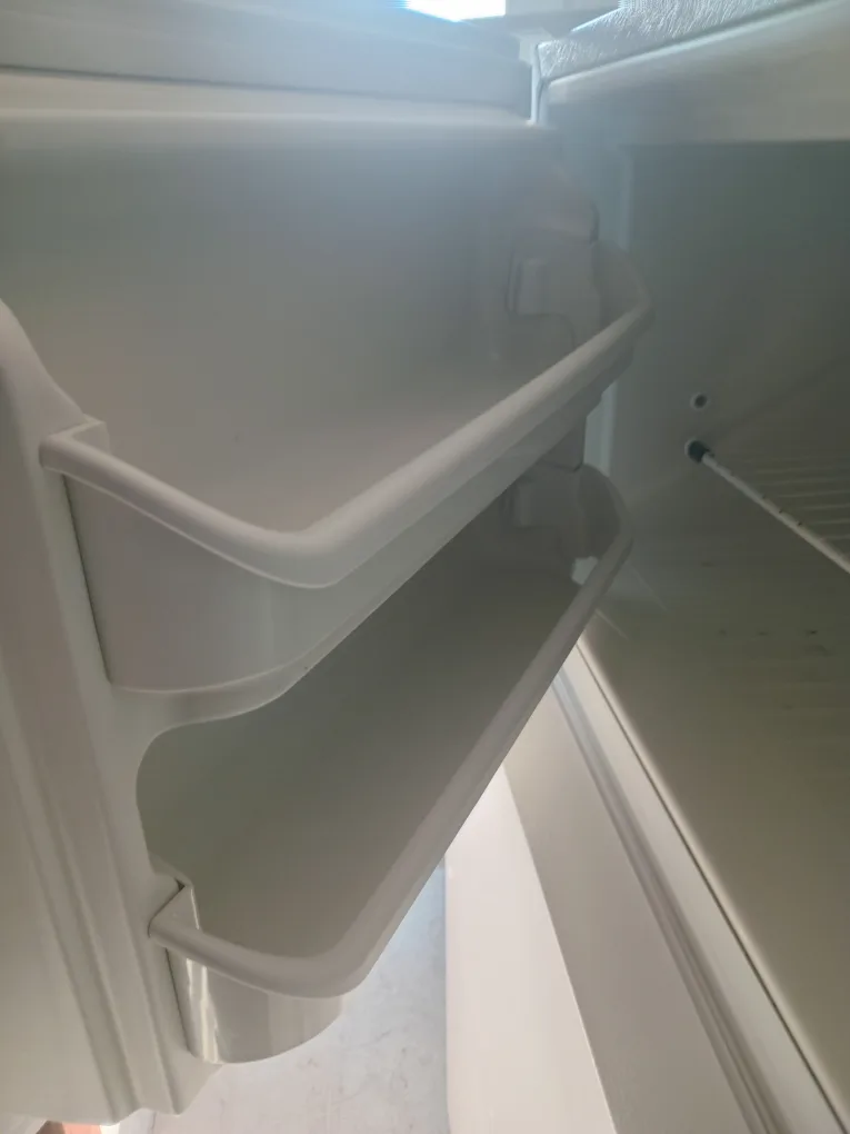 Frigidaire Fridge image indicator(5)