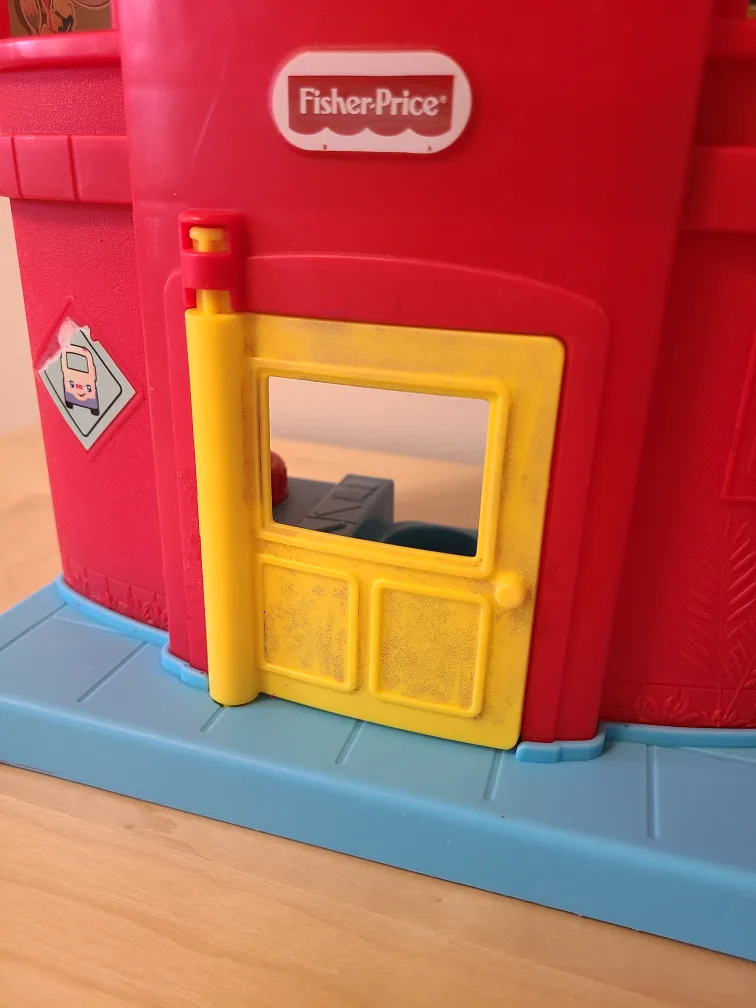 Fisher Price Little People School image indicator(6)