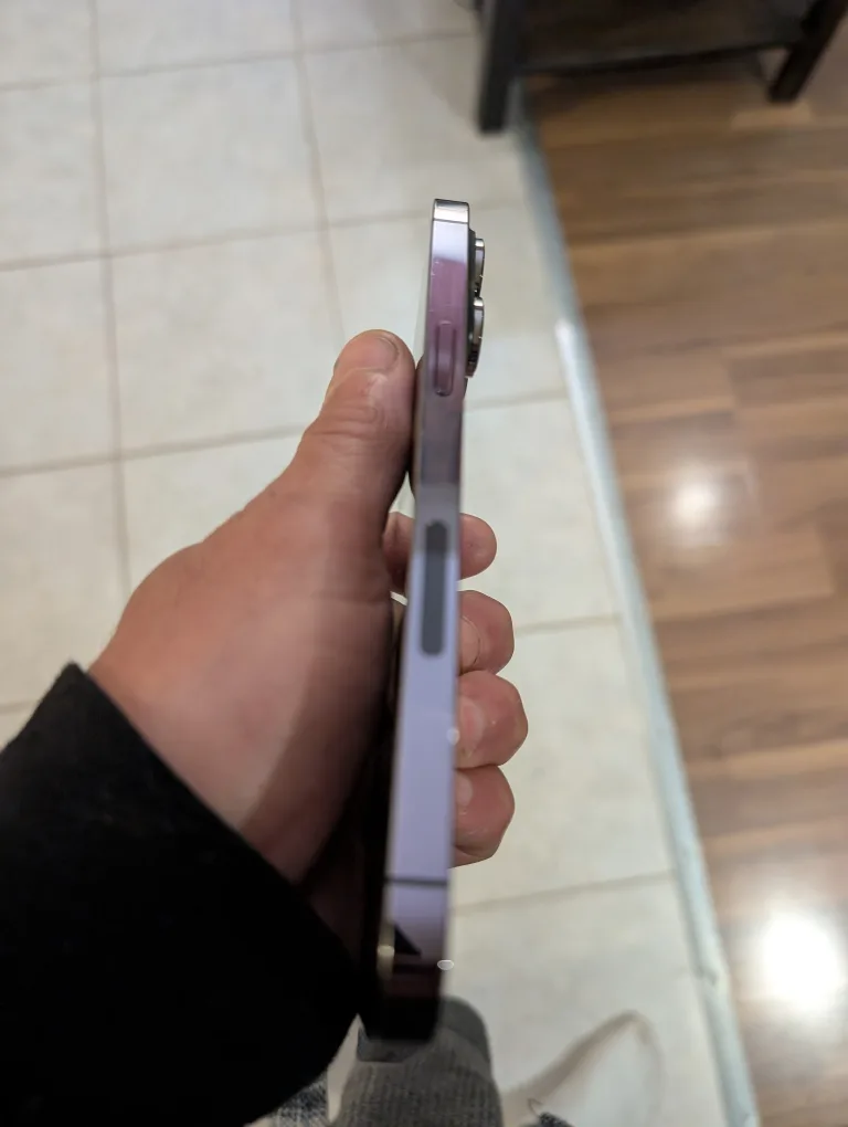 iPhone 14 pro max 256g good condition image indicator(4)