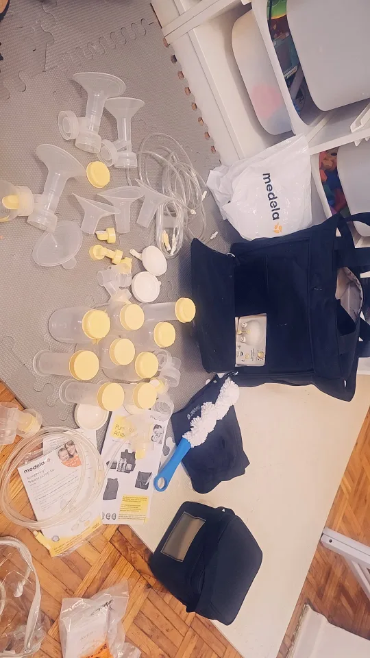 Medela Symphony Breast Pump Kit 🇨🇦 thumbnail